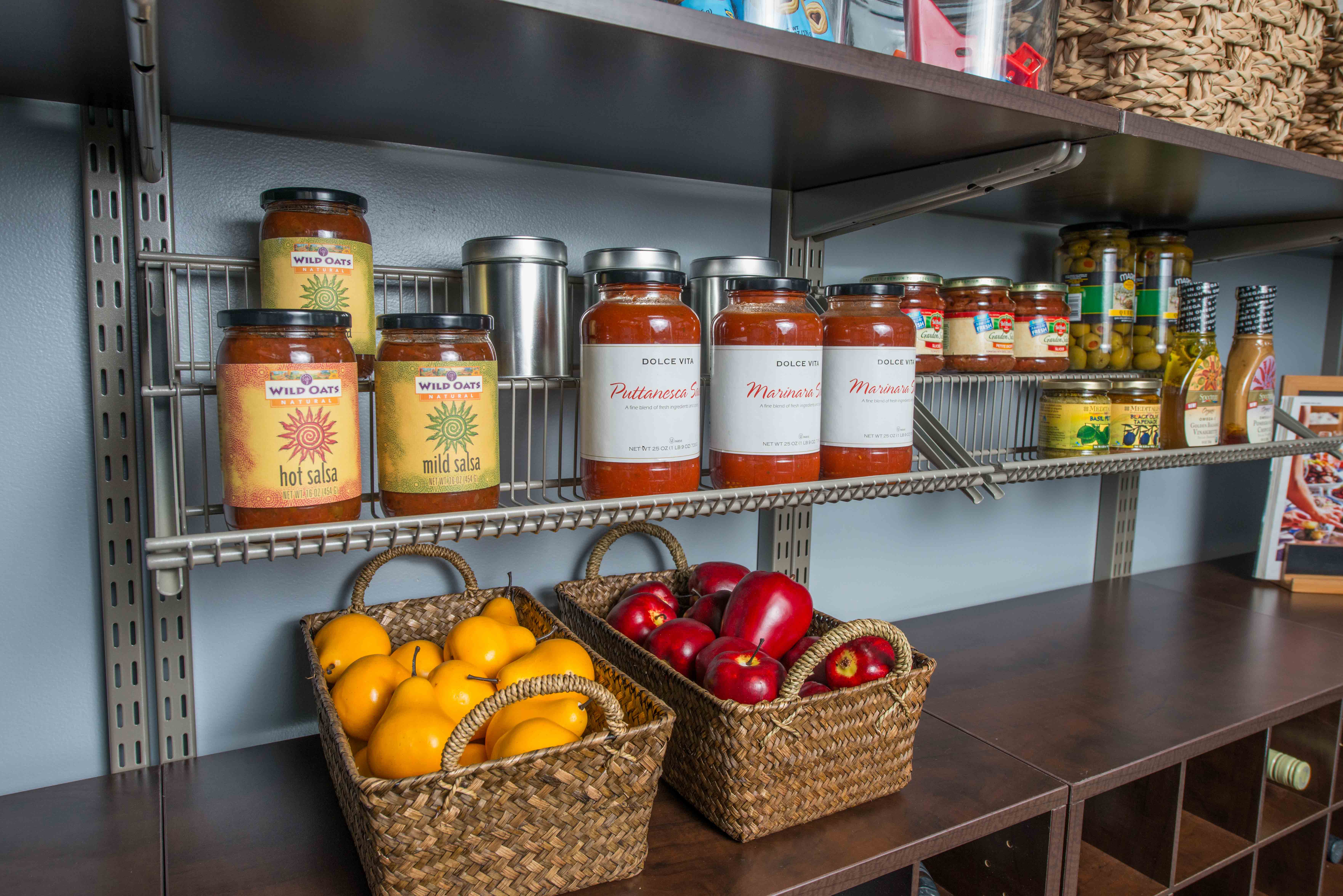 10 Secrets to an Organized Pantry